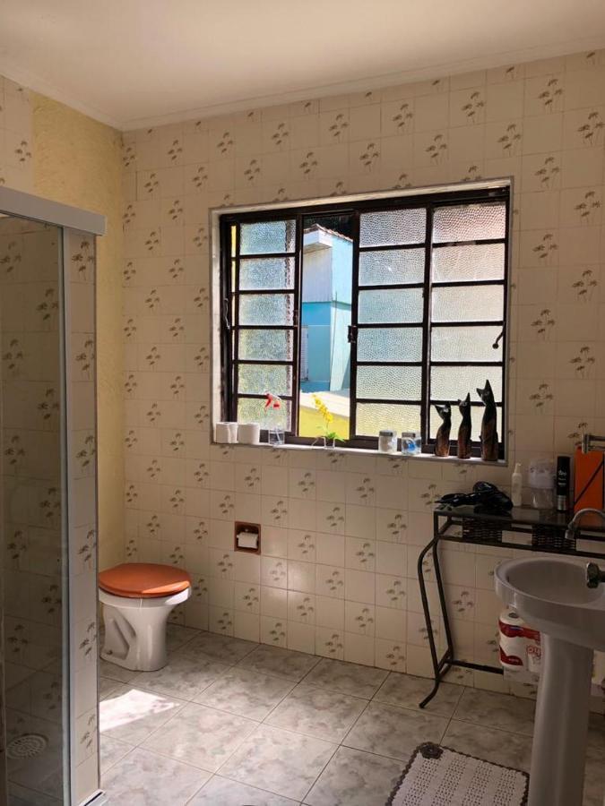 Quarto Quádruplo com Banheiro Compartilhado